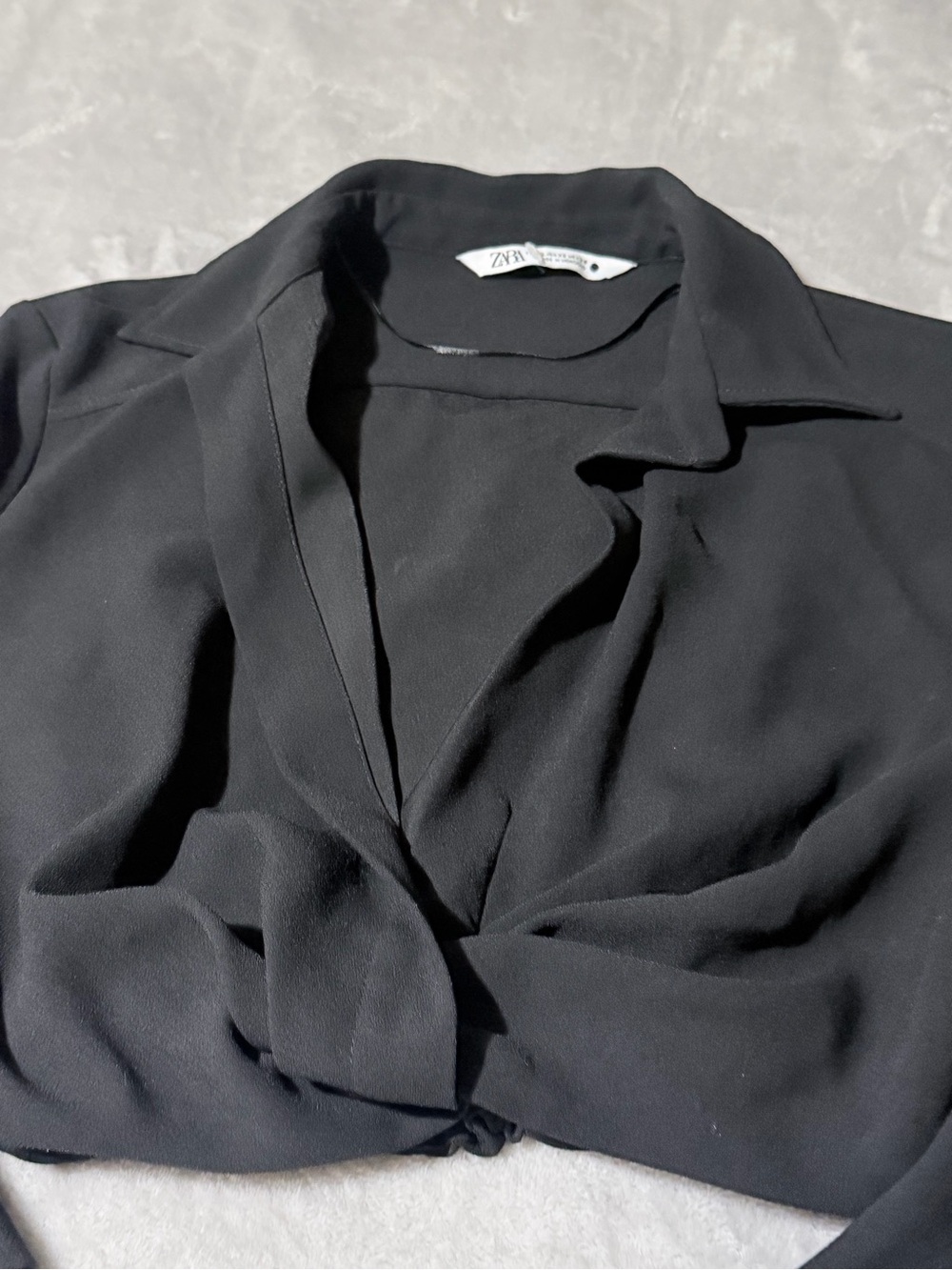 Zara Black Twist-Front Long-Sleeve Button-Down Shirt - Picture 5 of 9